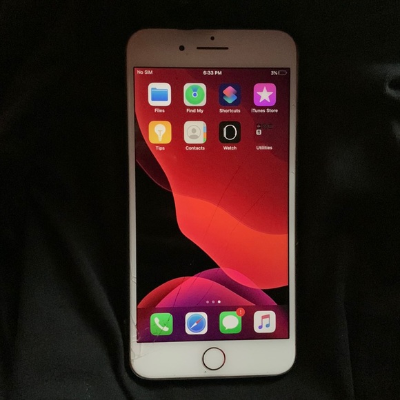 iPhone 8 Plus slightly cracked in front and back